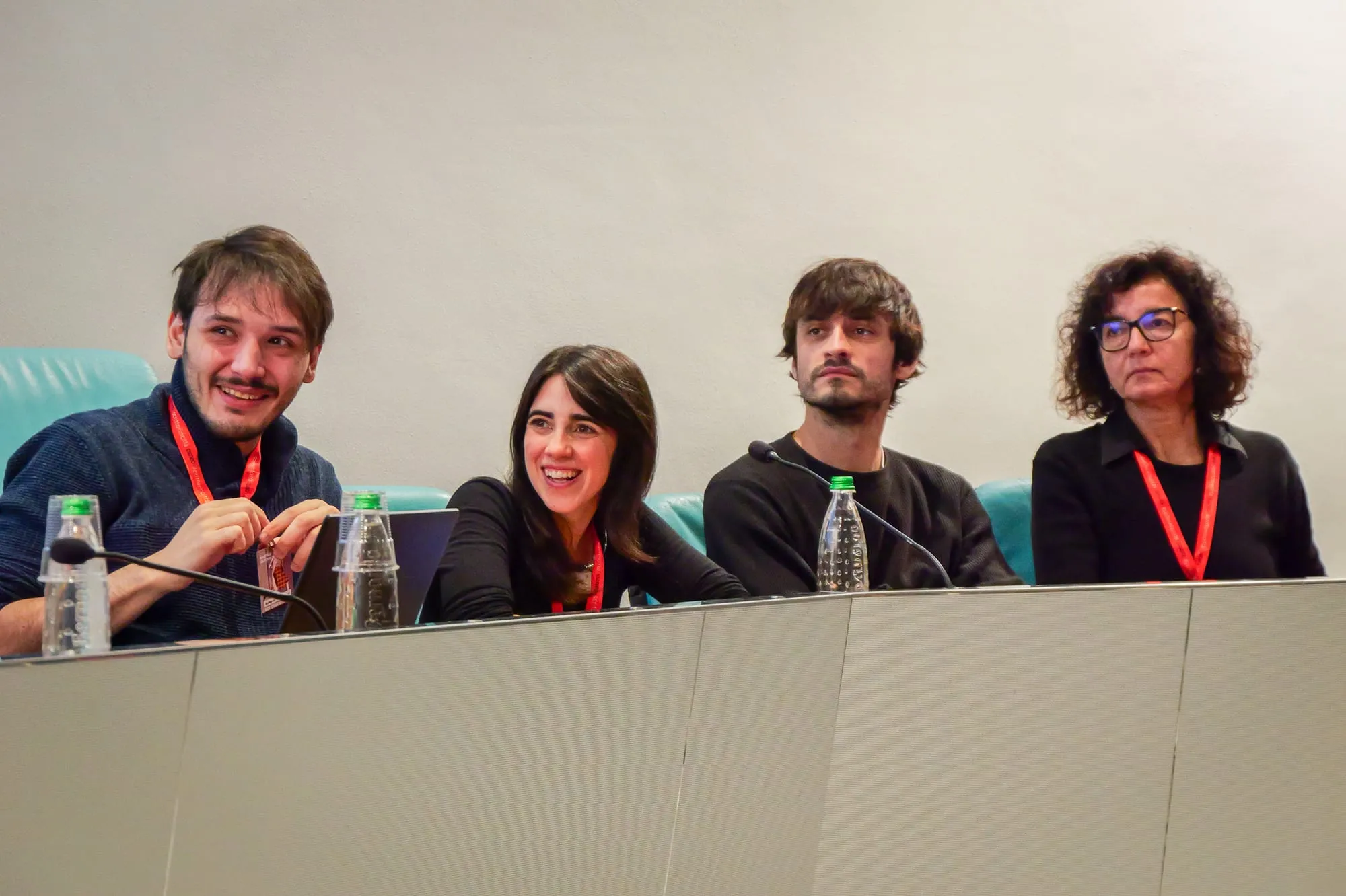 Table ronde avec des auteurs et autrices à Cuneo, en Italie